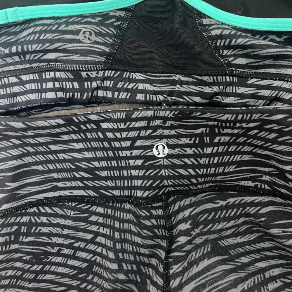 Matching lululemon set - Picture 7 of 7